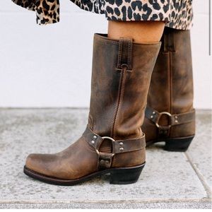Rare gold Frye Harness boots!
